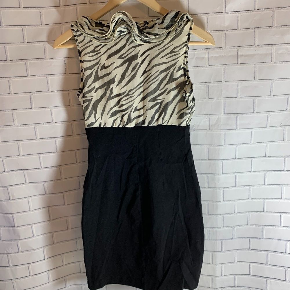 Ruby Rox Ruffled Bodycon Party Dress Size S‎ - Picture 2 of 4